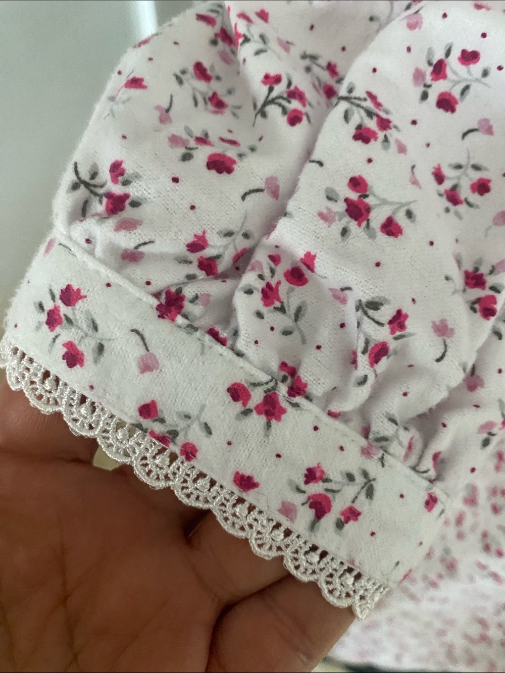 Eileen West White Maxi Nightgown with Pink Floral Print - Picture 4 of 11